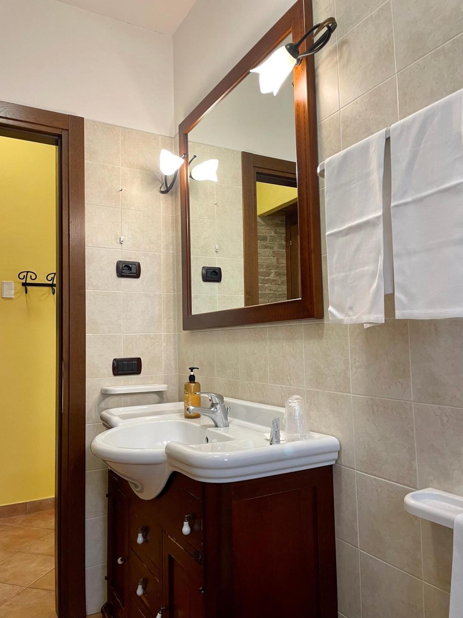 Locanda Settecamini Campello sul Clitunno Exterior foto
